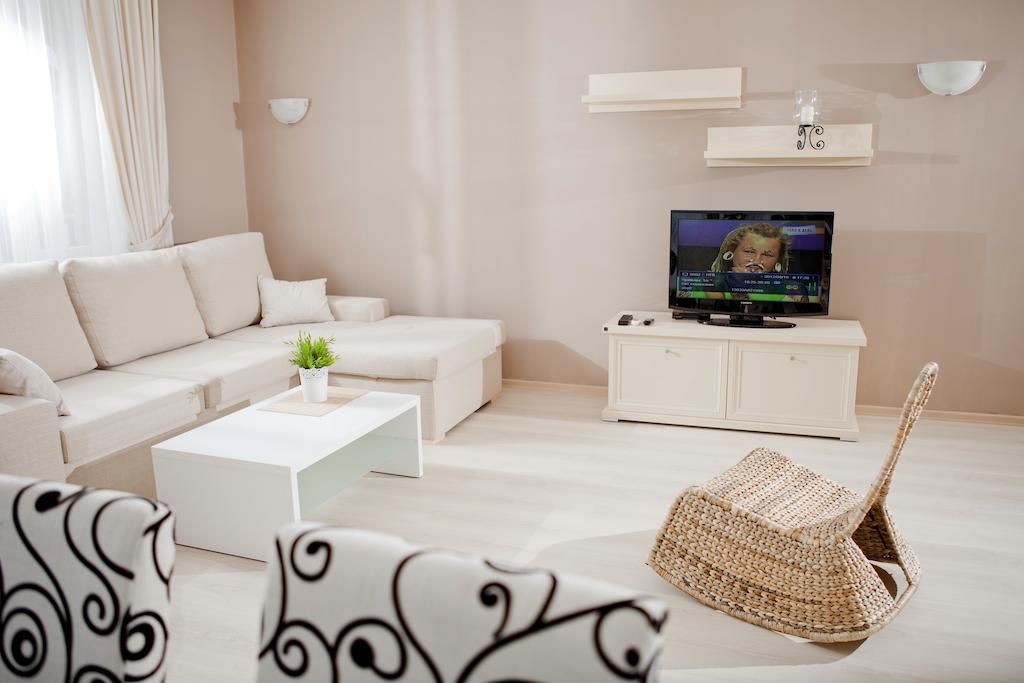 Apartments Atia Tsjernomorets Rom bilde